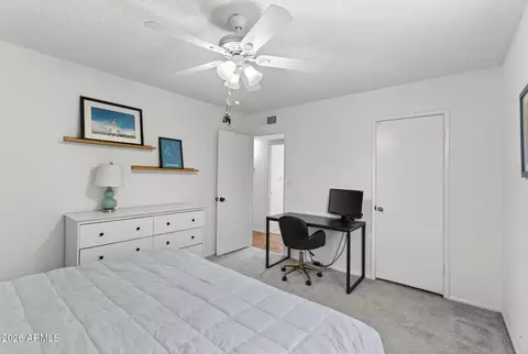 Bedroom - 2822 E Willow Ave, Phoenix, AZ 85032 photo 4 of 6