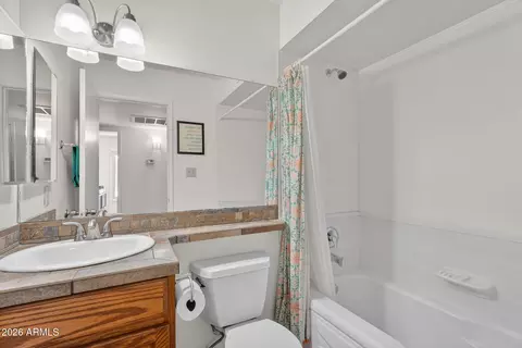 Bath - 2822 E Willow Ave, Phoenix, AZ 85032 photo 2 of 2