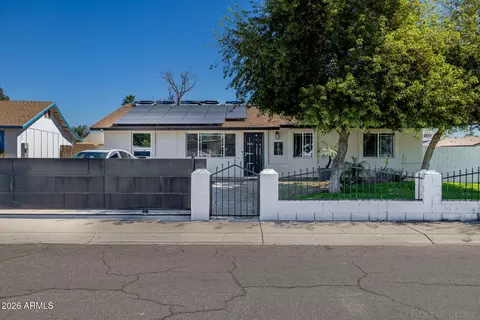 Exterior - 801 N 68th Ave, Phoenix, AZ 85043 photo 3 of 11