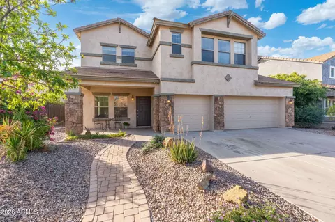 871 E Kapasi Ln, San Tan Valley, AZ 85140