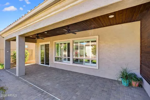 Exterior - 4128 E Jude Ln, Gilbert, AZ 85298 photo 7 of 12