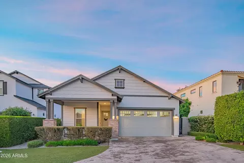 3850 E Crittenden Ln, Phoenix, AZ 85018