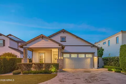 Exterior - 3850 E Crittenden Ln, Phoenix, AZ 85018 photo 9 of 16