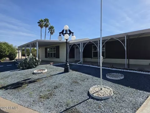 8269 E Desert Trl, Mesa, AZ 85208