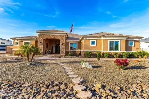 18214 W San Miguel Ct, Litchfield Park, AZ 85340