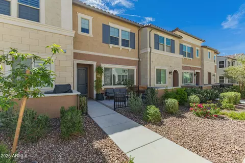 1848 E Hampton Ln #104, Gilbert, AZ 85295