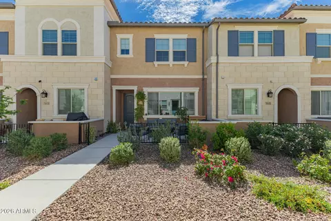 Exterior - 1848 E Hampton Ln #104, Gilbert, AZ 85295 photo 2 of 7