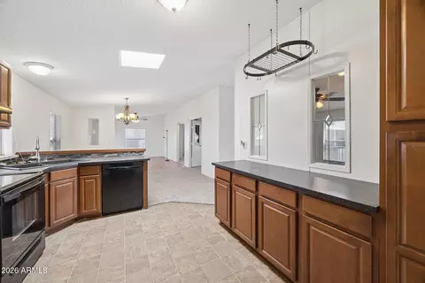 2000 S Apache Rd #280, Buckeye, AZ 85326