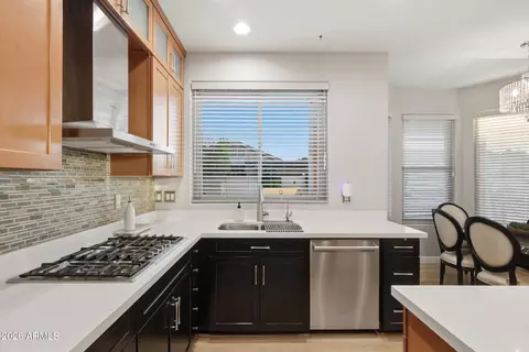 Kitchen - 1225 E Tyson Ct, Gilbert, AZ 85295 photo 4 of 5