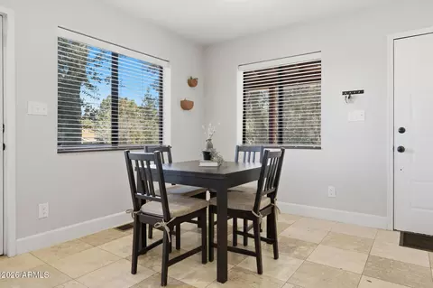 Dining - 605 E Gila Ln, Payson, AZ 85541 photo 2 of 3