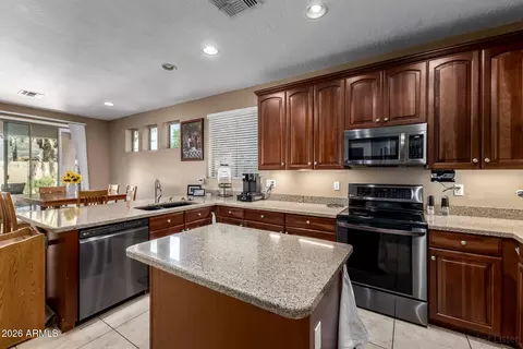 Kitchen - 10664 E Lobo Ave, Mesa, AZ 85209 photo 2 of 2
