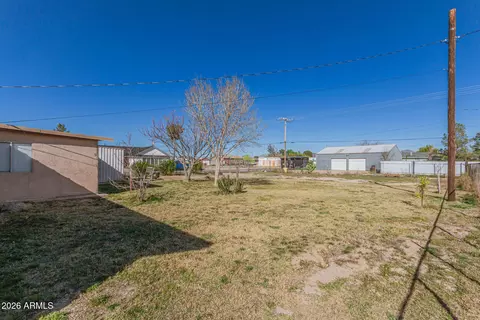 Exterior - 219 S Bisbee Ave, Willcox, AZ 85643 photo 3 of 6