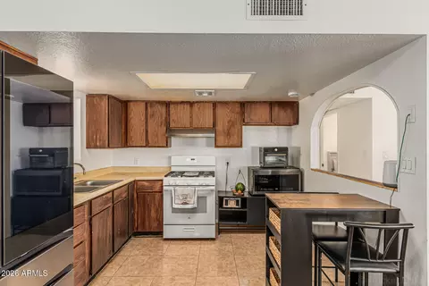 Kitchen - 219 S Bisbee Ave, Willcox, AZ 85643 photo 1 of 3