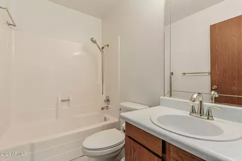 Bath - 219 S Bisbee Ave, Willcox, AZ 85643 photo 1 of 1