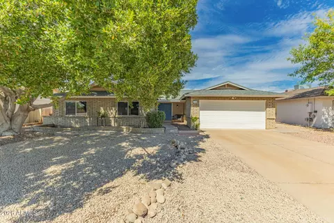 5222 W Sweetwater Ave, Glendale, AZ 85304
