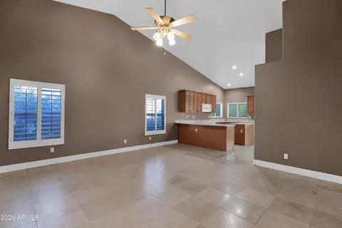 Living - 3115 E Bighorn Ave, Phoenix, AZ 85048 photo 7 of 7