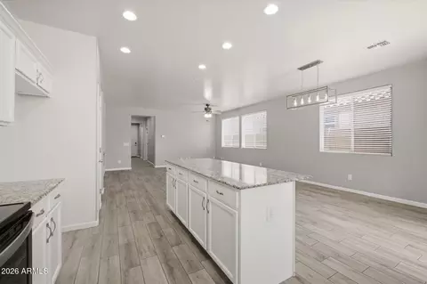 Entry Way - 3347 E Roland St E, Mesa, AZ 85213 photo 1 of 1