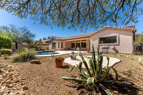 1423 N Vincent Cir, Mesa, AZ 85207