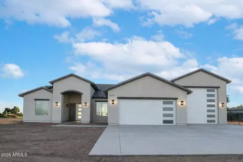 32790 N 213th Dr, Wittmann, AZ 85361