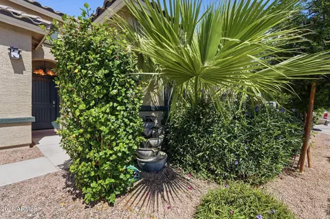 18282 N Presley Ln, Maricopa, AZ 85138