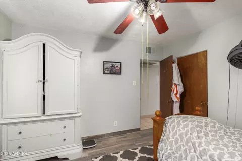Bedroom - 2825 N 33rd Pl, Phoenix, AZ 85008 photo 6 of 7