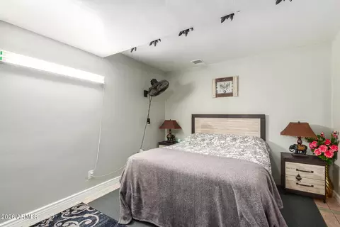 Bedroom - 2825 N 33rd Pl, Phoenix, AZ 85008 photo 3 of 7