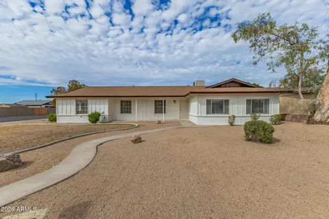 2554 E Fox St, Mesa, AZ 85213