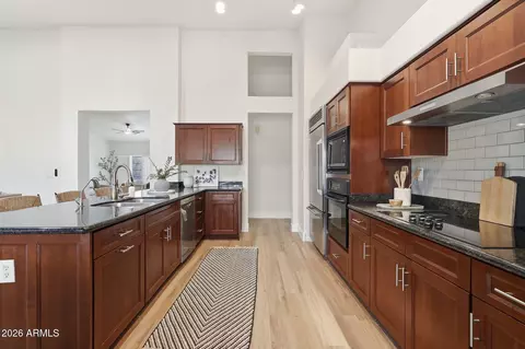 934 E Verde Ln, Tempe, AZ 85284 photo 8