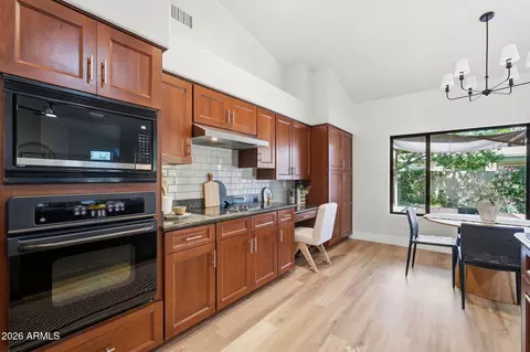 934 E Verde Ln, Tempe, AZ 85284 photo 9
