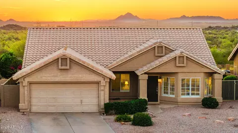 4324 N Ranier Cir, Mesa, AZ 85215