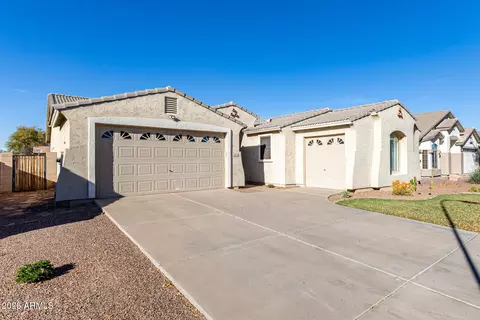 2202 W Carter Rd, Phoenix, AZ 85041 photo 2