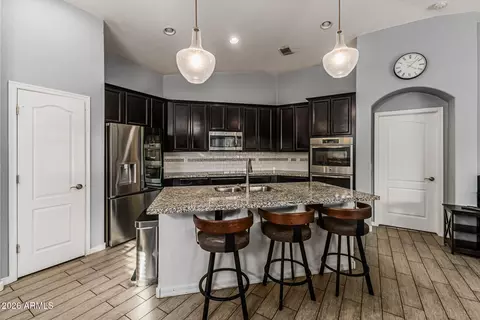 Kitchen - 849 E Constance Way, Phoenix, AZ 85042 photo 4 of 4