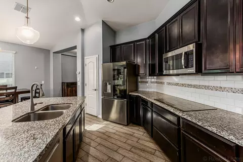 Kitchen - 849 E Constance Way, Phoenix, AZ 85042 photo 1 of 4