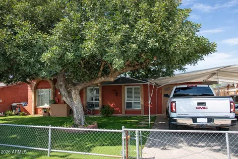 8318 W Turney Ave, Phoenix, AZ 85037