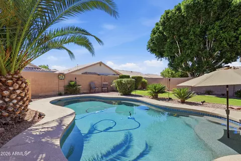 Exterior - 1699 E Olive Ave, Gilbert, AZ 85234 photo 10 of 10
