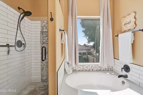 Bath - 1699 E Olive Ave, Gilbert, AZ 85234 photo 2 of 4