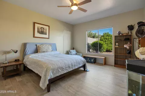 Bedroom - 2716 Evans Dr, Phoenix, AZ 85032 photo 2 of 6