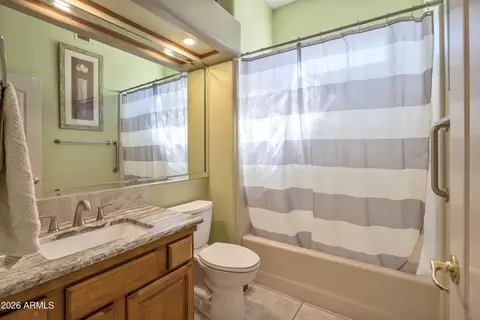 Bath - 2716 Evans Dr, Phoenix, AZ 85032 photo 4 of 4
