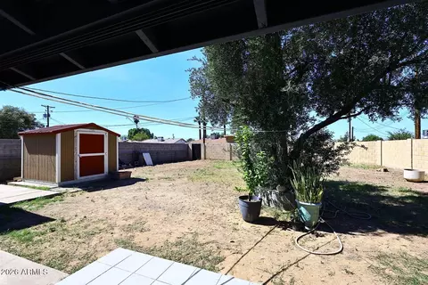 Exterior - 6812 S 4th Ave, Phoenix, AZ 85041 photo 4 of 8