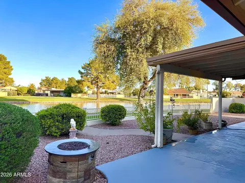 25231 S Lakeway Dr, Sun Lakes, AZ 85248