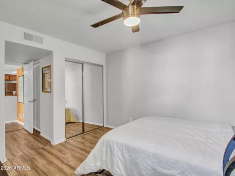 Bedroom - 1333 E Morten Ave #105, Phoenix, AZ 85020 photo 5 of 5