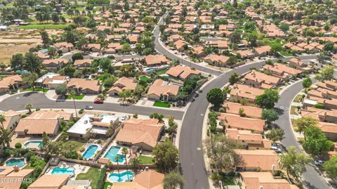 View/Area - 211 E Rhea Rd, Tempe, AZ 85284 photo 7 of 16