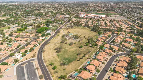View/Area - 211 E Rhea Rd, Tempe, AZ 85284 photo 14 of 16