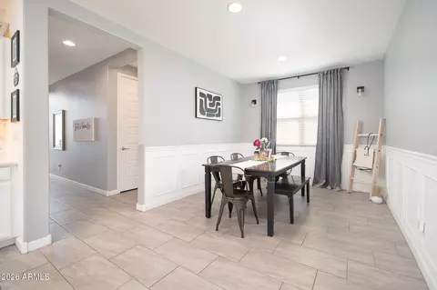 2628 W Huntington Dr, Phoenix, AZ 85041 photo 5