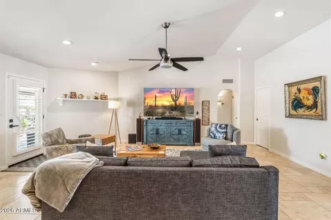 1129 E Forest Hills Dr, Phoenix, AZ 85022 photo 6