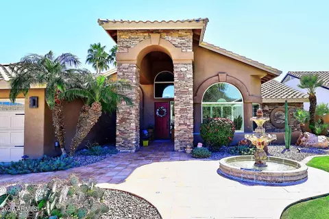 Exterior - 2139 E Tecoma Rd, Phoenix, AZ 85048 photo 3 of 15