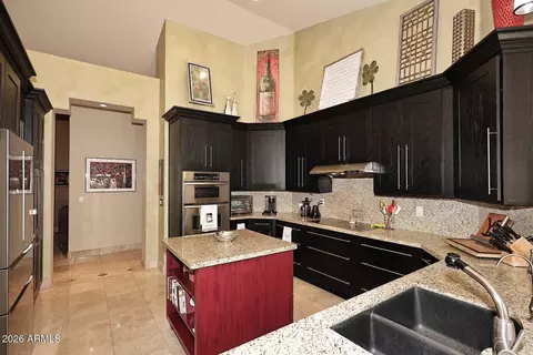 Kitchen - 2139 E Tecoma Rd, Phoenix, AZ 85048 photo 2 of 4