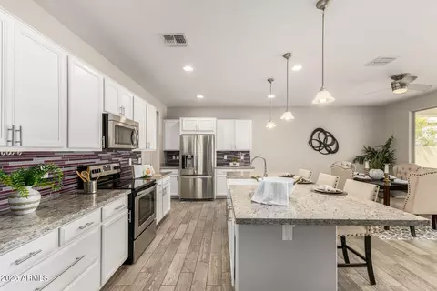 Kitchen - 10320 E Tupelo Ave, Mesa, AZ 85212 photo 1 of 3