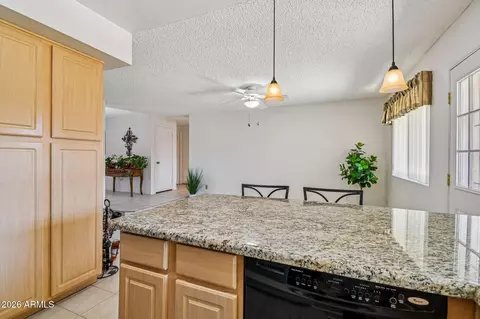 Kitchen - 3923 W Aster Dr, Phoenix, AZ 85029 photo 2 of 4