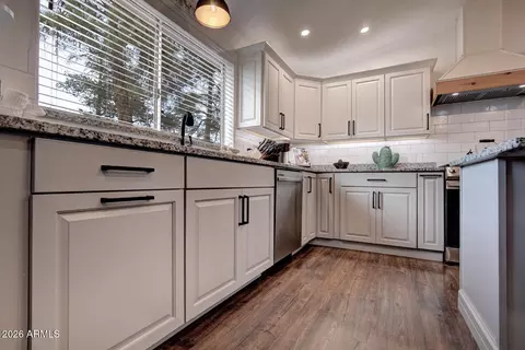 Kitchen - 904 N Mclane Rd, Payson, AZ 85541 photo 4 of 4